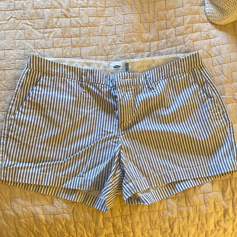 Old Navy Striped shorts size 10